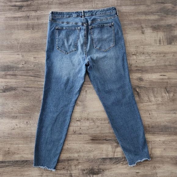Jessica Simpson High Rise Skinny Ankle Blue Jeans Women's Size 14 - Picture 8 of 15